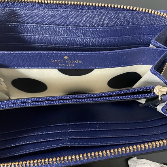 Kate Spade Wallet - Picture 5 of 7